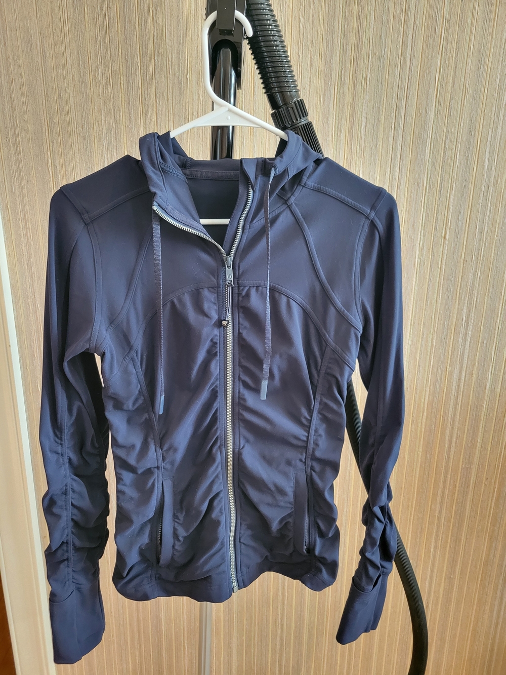 Lululemon Nulu Hooded Define Jacket "Ruched" Size 8
